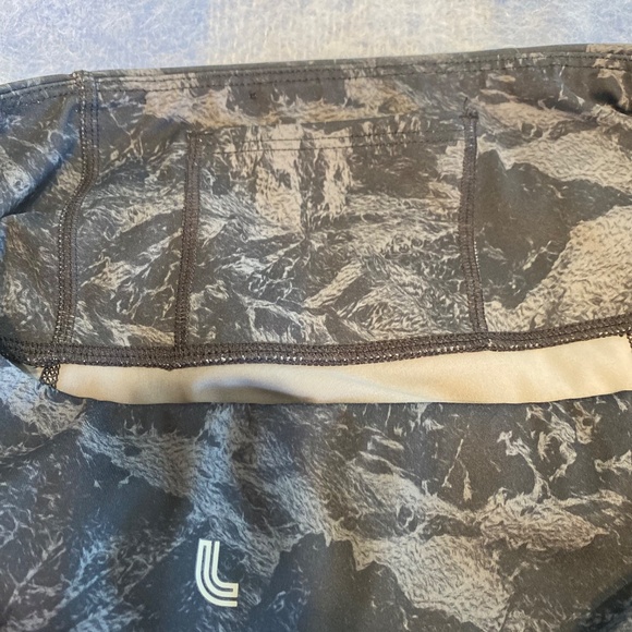 Woman’s Lole Leggings, Size Large, like new - Picture 5 of 12